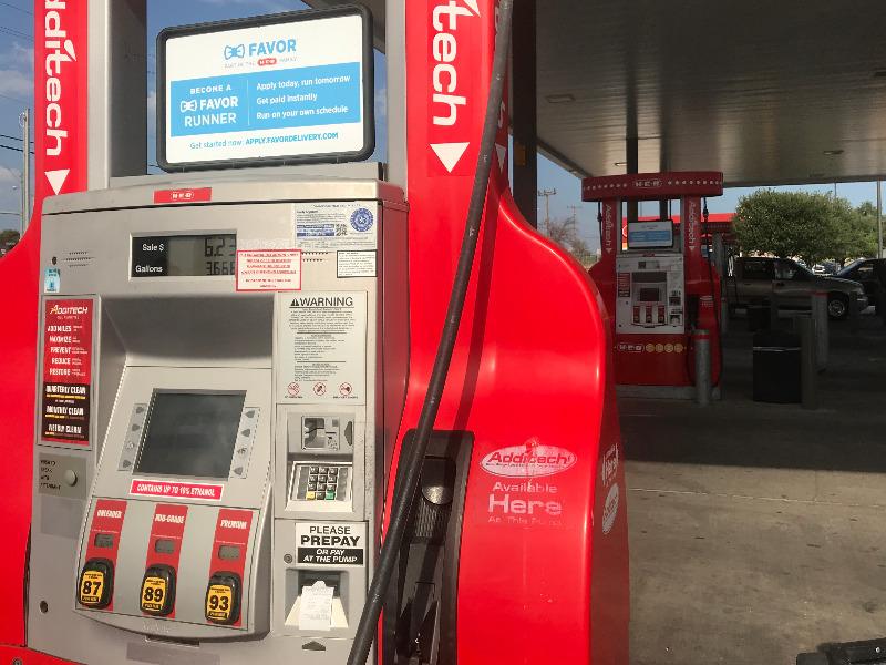 Aumentó el precio del galón de gasolina regular en Eagle Pass tras casi tres meses estable