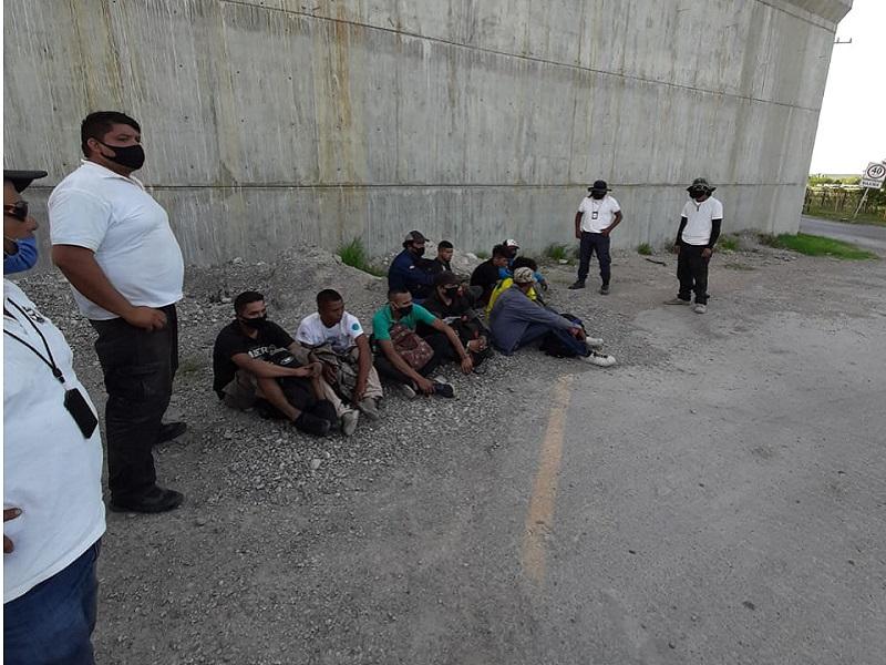 Aseguran a migrantes que llegaron en tren a Piedras Negras, fueron llevados a Seguridad P&uacute;blica