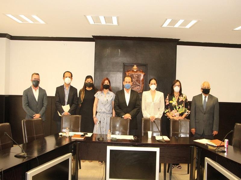 Se re&uacute;nen diputados con representantes hoteleros de Coahuila, y Canirac