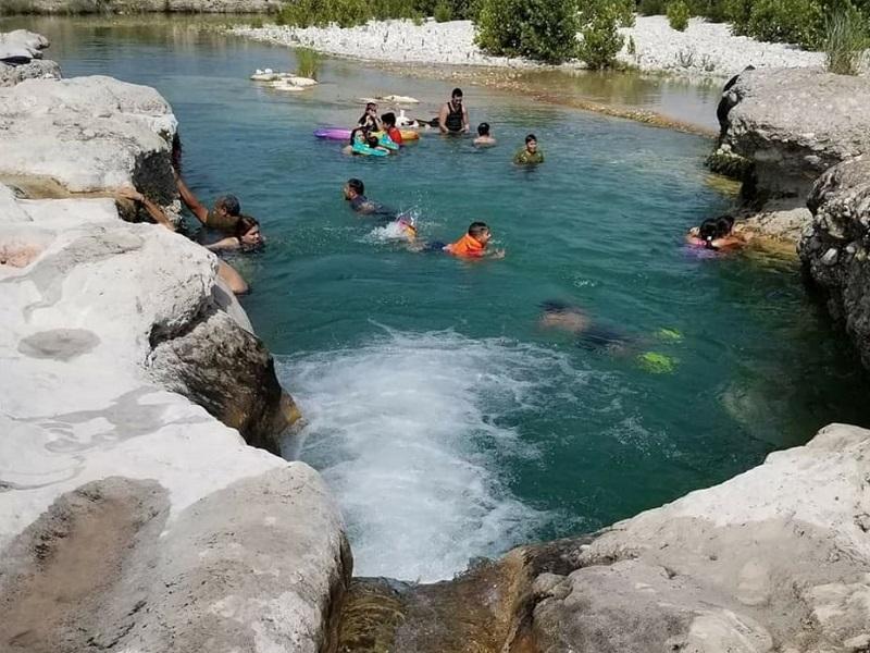Advierten multas a quienes acudan a balnearios en Zaragoza