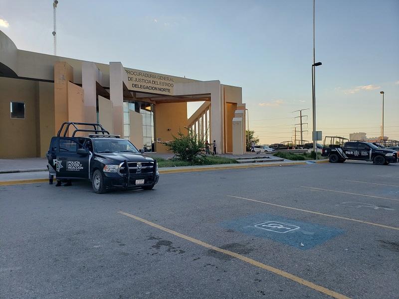 Investiga Fiscal&iacute;a si pareja detenida por PCC por posesi&oacute;n de narc&oacute;ticos, tiene alg&uacute;n delito pendiente en EU (video)