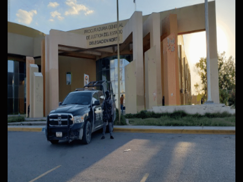 Por falta de pruebas, liberan a pareja detenida por posesi&oacute;n de narc&oacute;ticos, FGE continuar&aacute; la investigaci&oacute;n