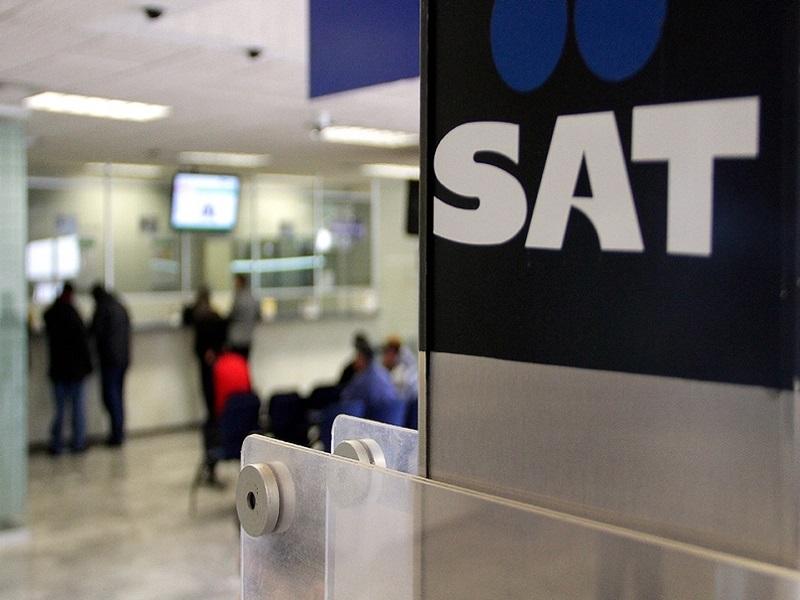Tiene SAT en la mira a 10 mil factureros, 700 ya est&aacute;n en la lista negra
