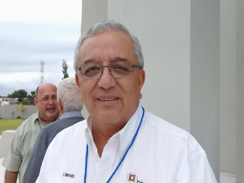 Hospitalizan al padre Juan Armando Renovato tras contagio de coronavirus