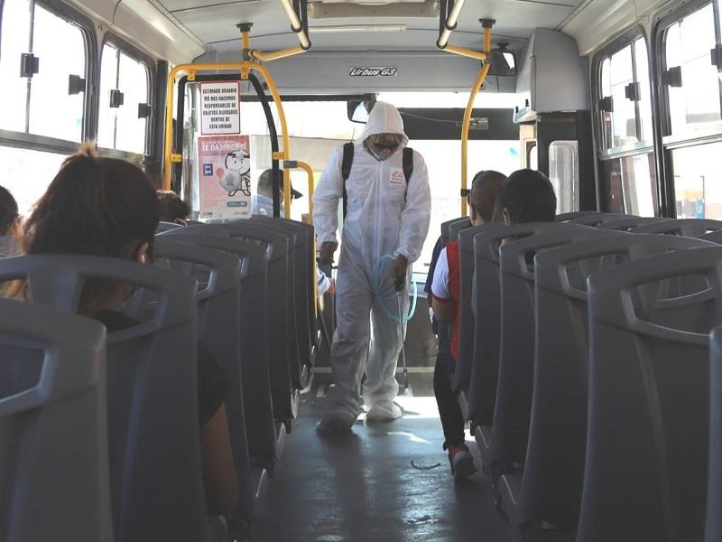 Inicia sanitizaci&oacute;n de unidades del transporte p&uacute;blico en Acu&ntilde;a