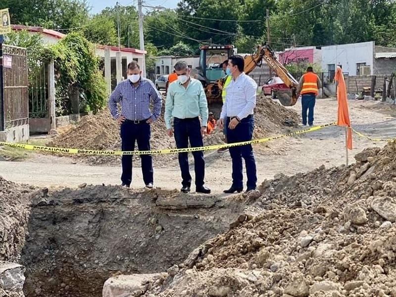 Constata Julio Long avance de obras importantes en Nueva Rosita