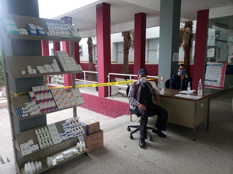 Por reestructuraci&oacute;n nacional faltan medicamentos en el ISSSTE de Piedras Negras: Director (video)