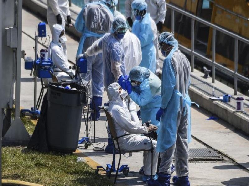 Rompe EU record diario de contagios de coronavirus tras repunte en Texas y otros estados, acumula 2.4 millones 