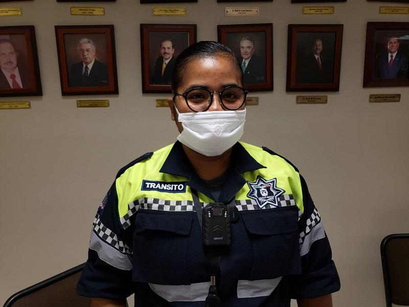 Se requiere paciencia y no seguirles el juego, dice oficial de tr&aacute;nsito que a diario lidia con infractores