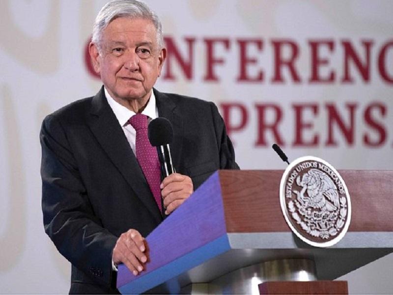 AMLO se har&aacute; la prueba de COVID-19 para ir a EU, no puedo ir enfermo, dice