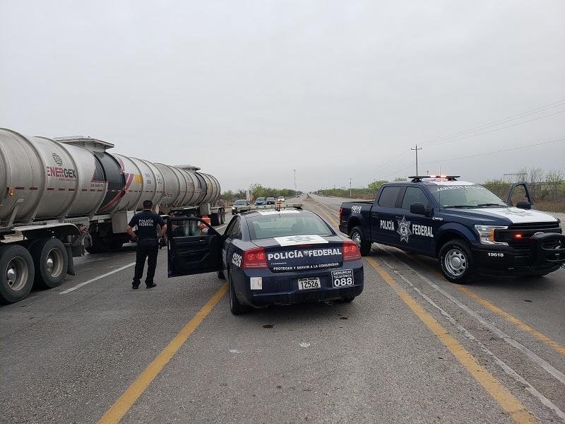 GN realiza operativo sorpresa en la carretera 57, tramo Piedras Negras - Nava (video)