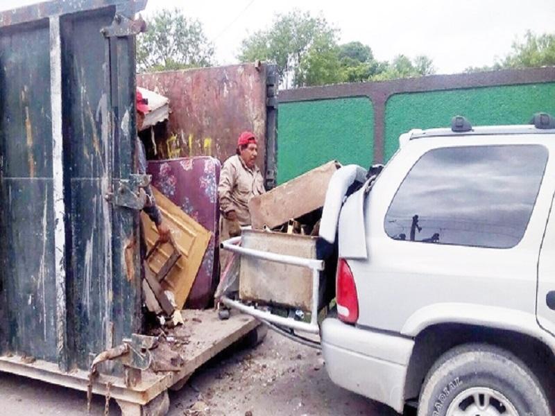 Con instalaci&oacute;n de tolvas para cacharros han disminuido los basureros clandestinos