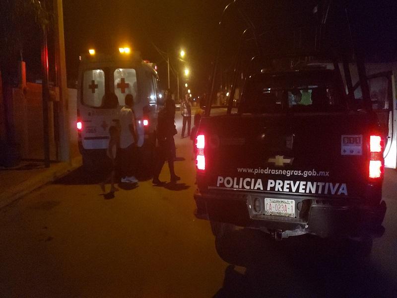 Lesionan a mujer y le tumban dientes cuando defiende a su hijo de ser golpeado (video)