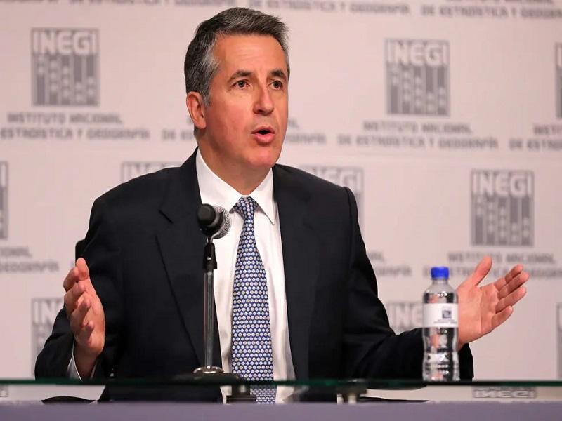 Se contagia de COVID-19 el presidente del INEGI, Julio A. Santaella