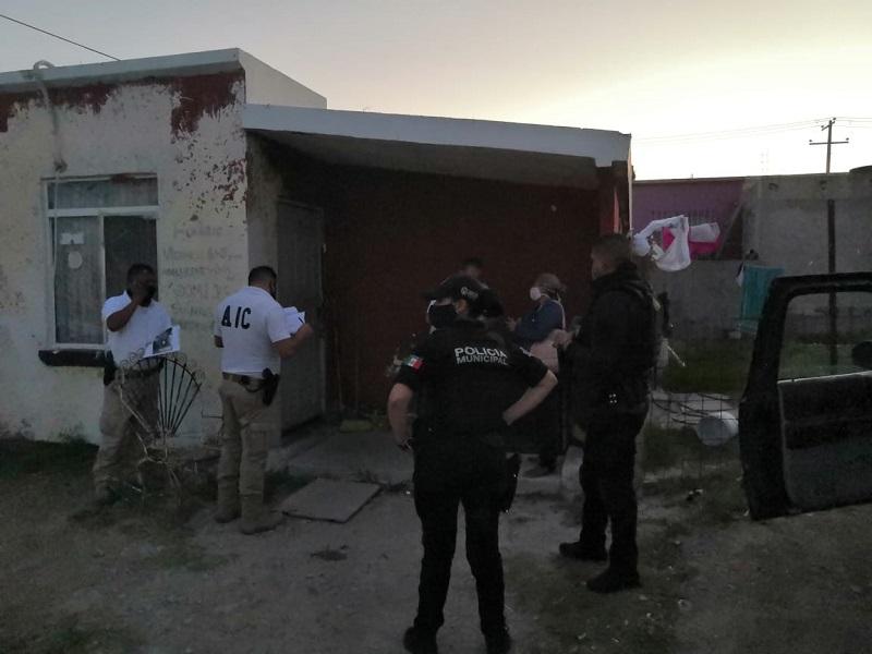 Denuncian robo de dos veh&iacute;culos en diferentes colonias, localizan solamente uno abandonado (video)