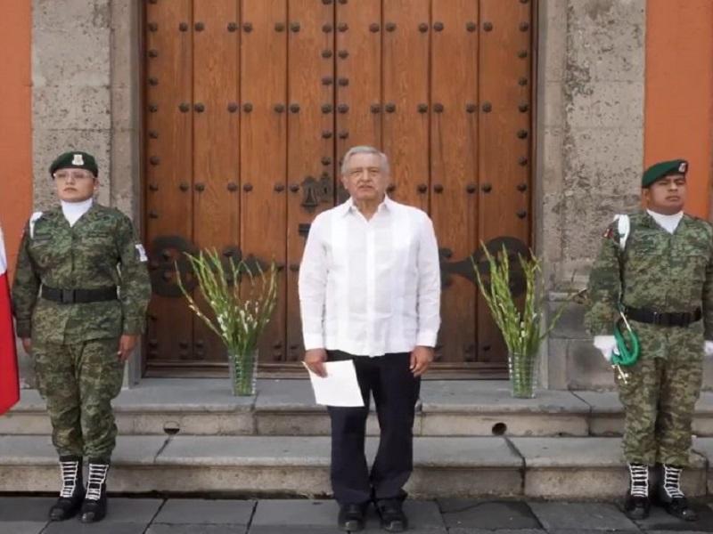 AMLO ofrece becas, pensiones y cr&eacute;ditos a deudos por COVID-19 y present&oacute; 10 compromisos para promover la salud (video)