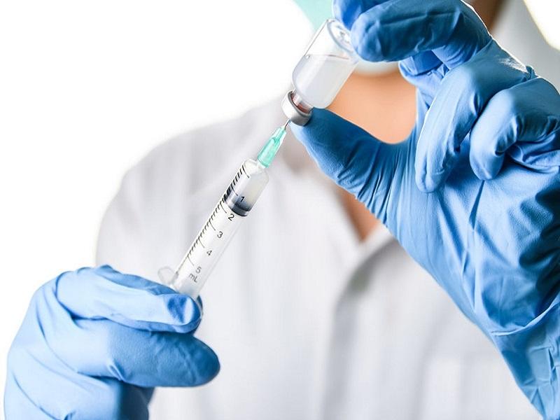 Pacta EU con Pfizer la compra de 100 millones de dosis de vacuna contra el COVID-19