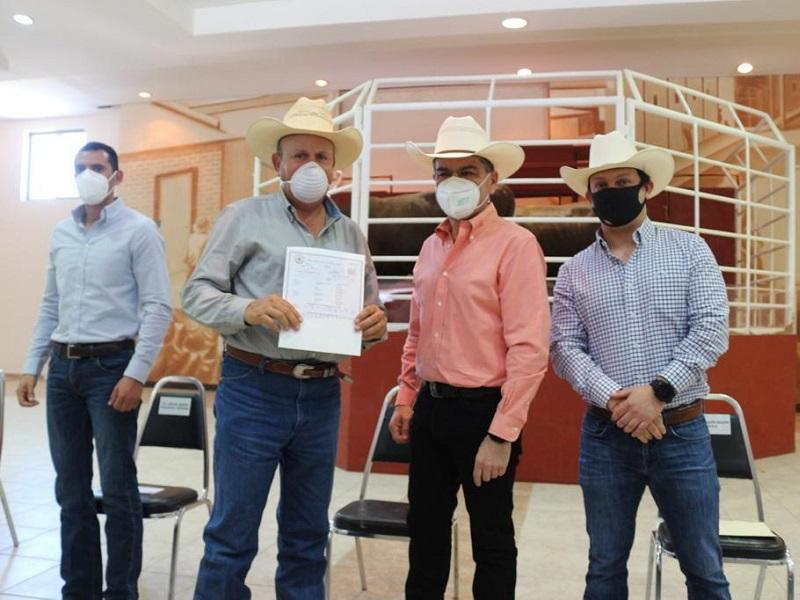Gobernador arranca programa de calidad genética de ganado en la Unión Ganadera