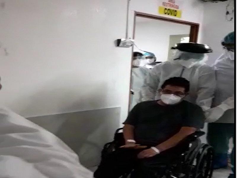 Vence al COVID-19 el doctor Leonel Piscil tras 16 d&iacute;as intubado en Piedras Negras (video)