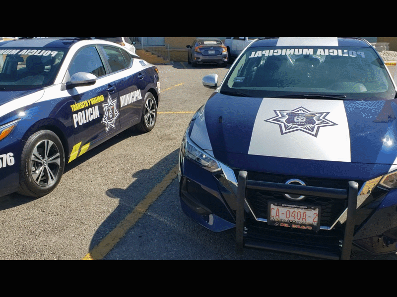 Nigropetenses siguen circulando a exceso de velocidad y utilizando el celular: Tr&aacute;nsito y Vialidad