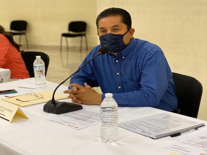 Aprueban informe de avance de gesti&oacute;n financiera en Acu&ntilde;a y reconocen a trabajadores de limpieza