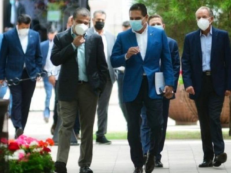 Piden gobernadores renuncia de Hugo L&oacute;pez-Gatell