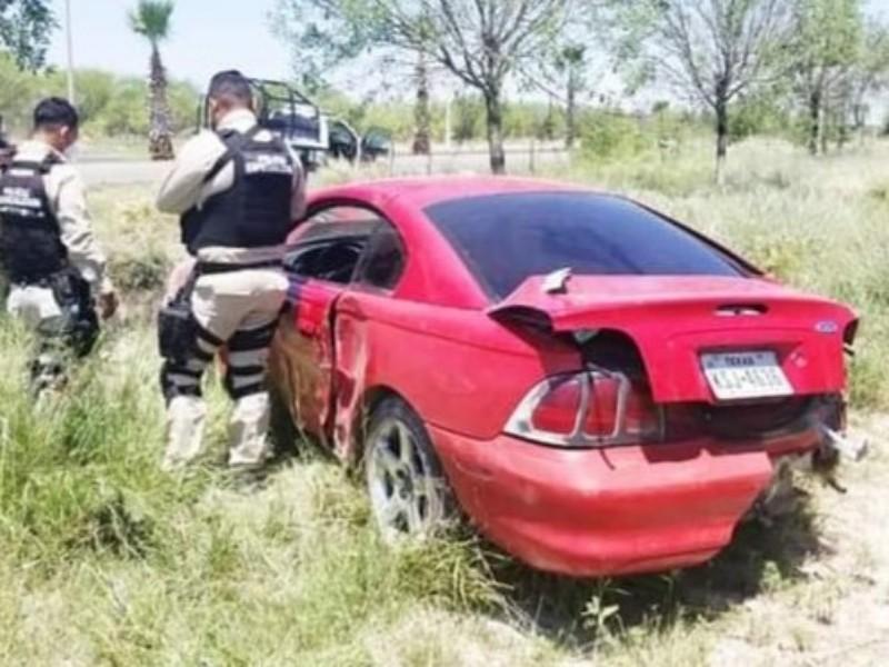 Conductor pierde el control y sale de la carretera en el tramo Zaragoza-Morelos