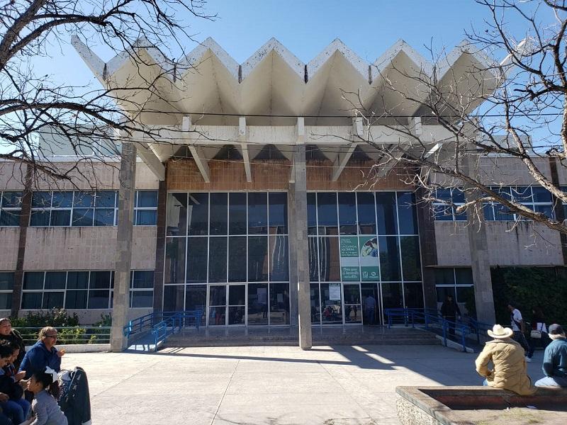 HGZ del IMSS en Piedras Negras reconvertir&aacute; uno de sus pisos para aumentar la capacidad de atenci&oacute;n a pacientes COVID (video)