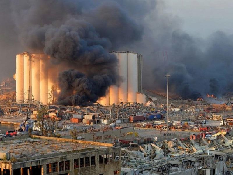 En al menos 100 muertos y más de 4 mil heridos va el saldo de explosión en Beirut