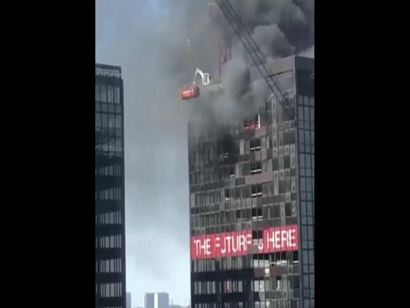 Se incendia una de las torres del World Trade Center de Bruselas