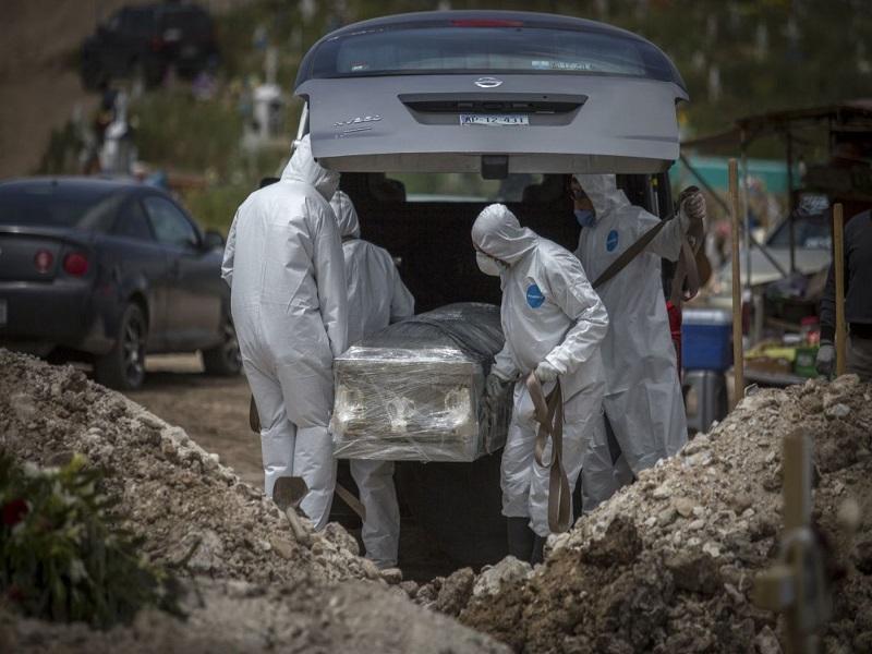 Cerca M&eacute;xico del escenario catastr&oacute;fico de L&oacute;pez-Gatell con 60 mil muertos por COVID-19