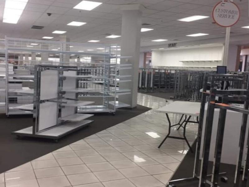 Se prepara la tienda Bealls para cerrar en Eagle Pass, remata mercanc&iacute;a