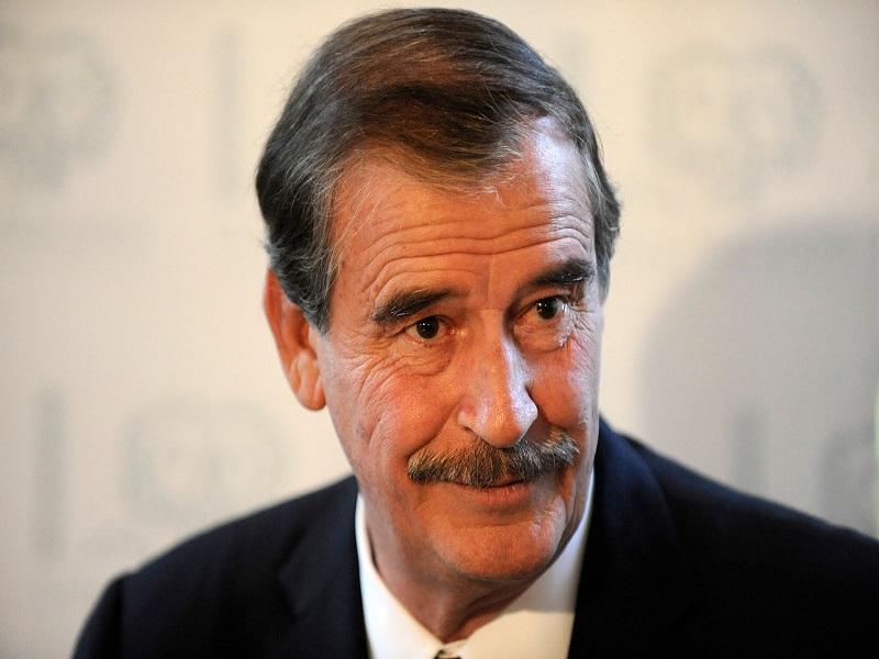 Multan a Vicente Fox por celebrar una boda pese a las restricciones por la pandemia