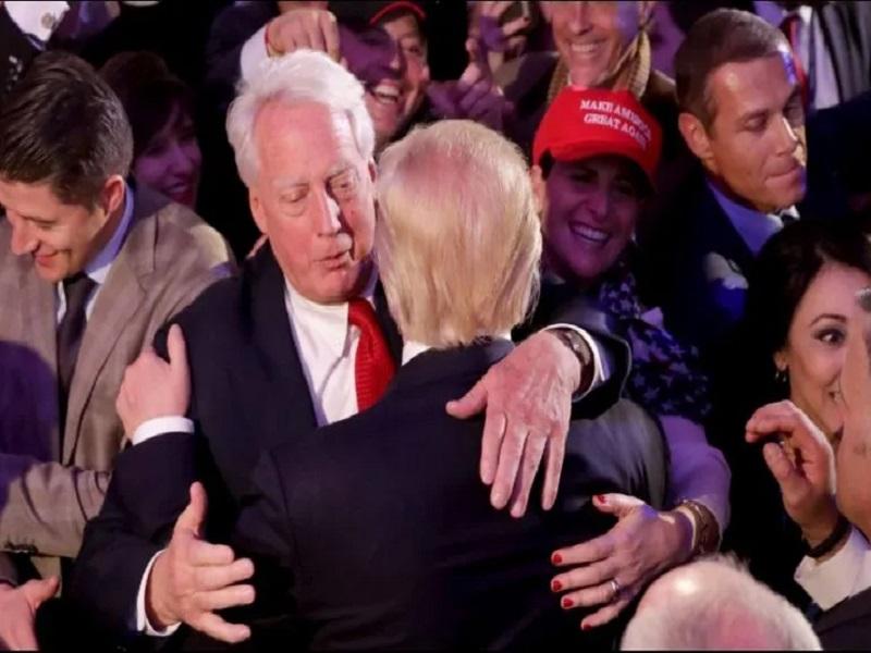 Hospitalizan a hermano menor de Donald Trump en Nueva York