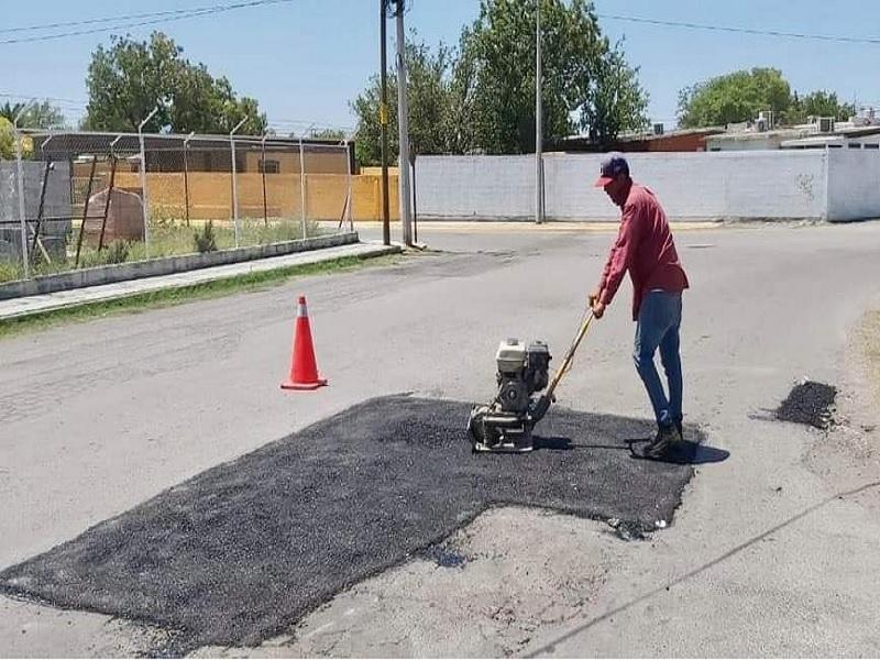 Es prioridad el programa de Bacheo Permanente, dice el alcalde de San Juan de Sabinas