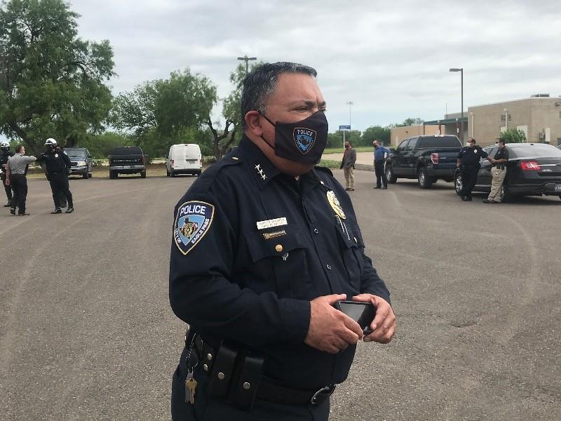 Policía de Eagle Pass apoya al comité de emergencias para que población use cubrebocas