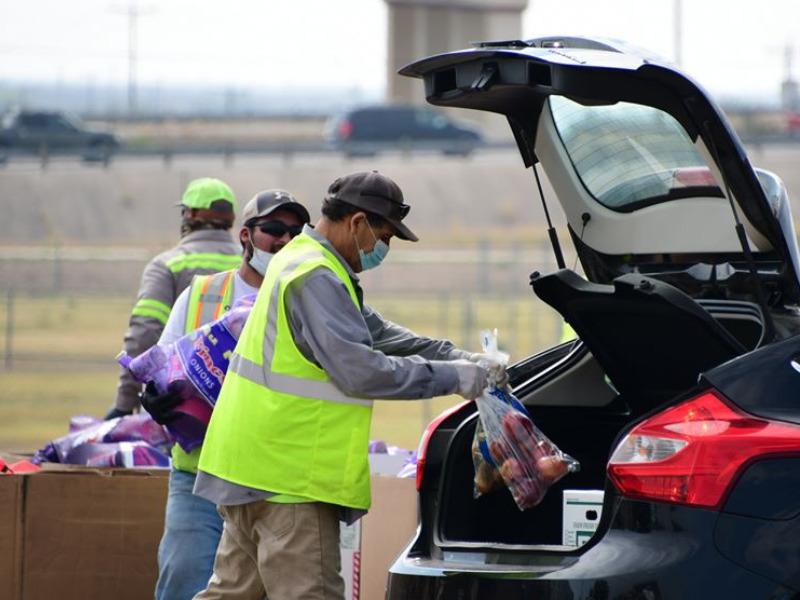 Distribuir&aacute;n 3 mil despensas a familias de Eagle Pass en apoyo ante la pandemia (video)
