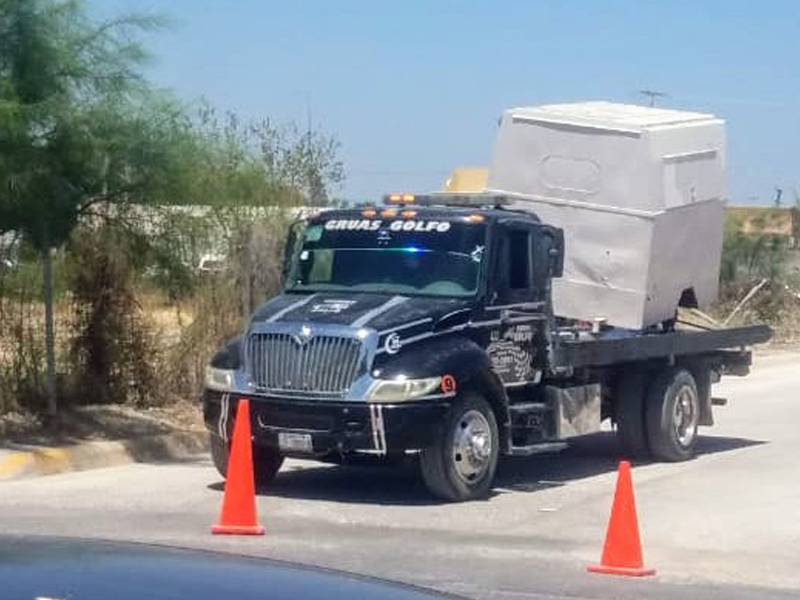 Retiran a comerciantes de la v&iacute;a p&uacute;blica en Acu&ntilde;a, como medida para evitar la propagaci&oacute;n del COVID-19