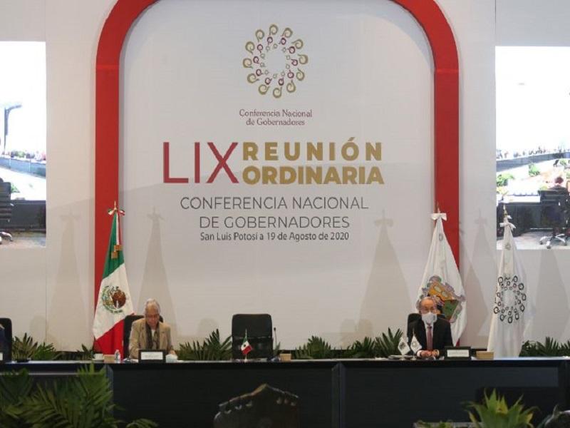 AMLO y gobernadores logran acuerdos en sem&aacute;foro COVID-19 y presupuesto 