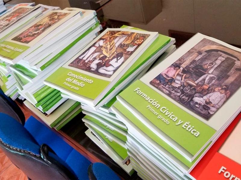 Jueves y viernes entregar&aacute;n libros de texto en la Secundaria T&eacute;cnica 38 de Piedras Negras