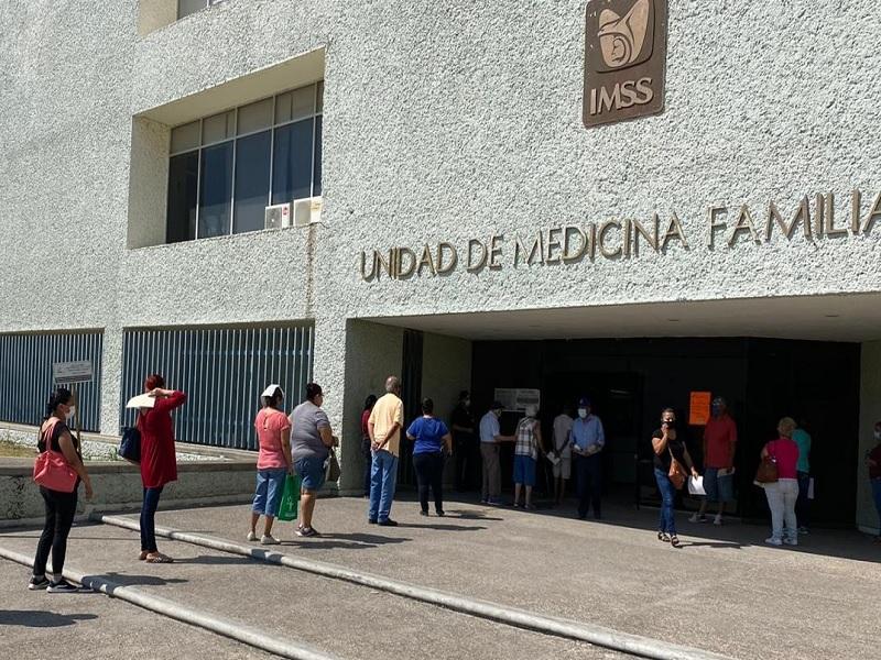 Invita IMSS a usar plataformas digitales para el tr&aacute;mite del permiso Covid