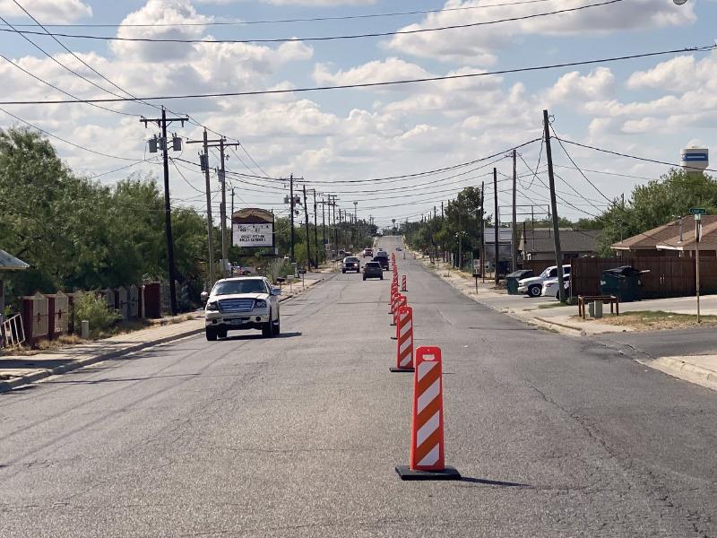 Casi 900 mil d&oacute;lares se invertir&aacute;n en la repavimentaci&oacute;n de las calles Eidson Road y Memo Robinson