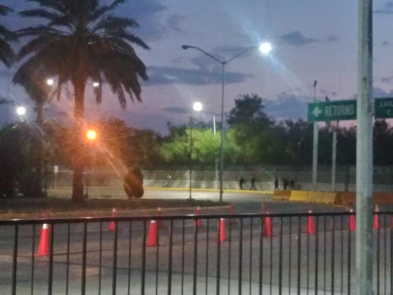 Captan a migrantes que son retornados a M&eacute;xico que ingresan sin ser atendidos por el INM (VIDEO)