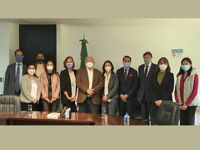 Cofepris, AstraZeneca y Liomont arrancan evaluaci&oacute;n para producir vacuna contra COVID-19 en M&eacute;xico