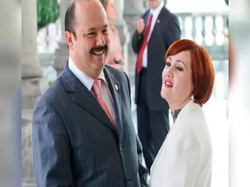 Dicta juez orden de captura contra la esposa de C&eacute;sar Duarte