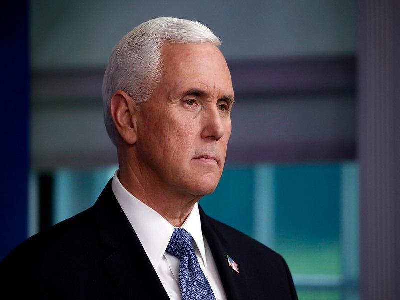 Acepta Mike Pence candidatura para seguir como vicepresidente de EU