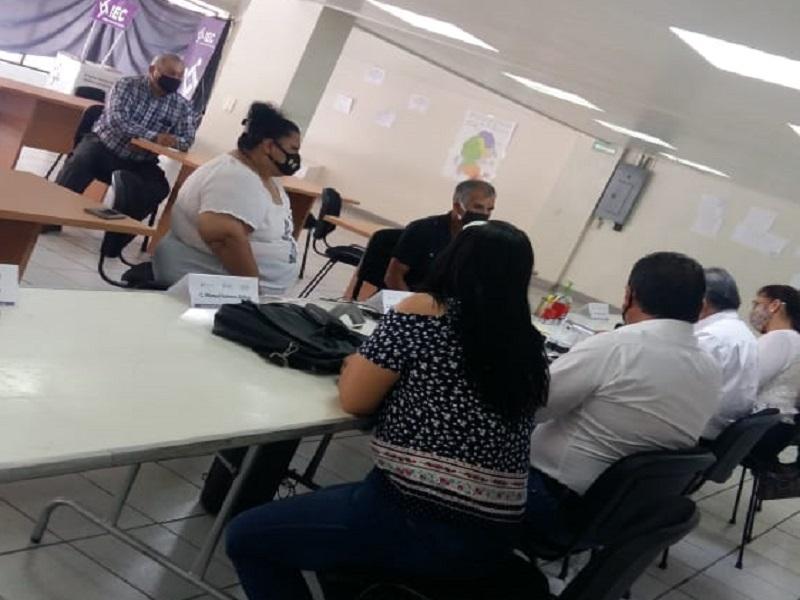 Se registr&oacute; otro aspirante a diputado local en Piedras Negras