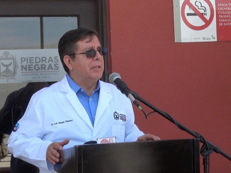 Internan al director de Salud en Piedras Negras, Luis Manuel Sánchez Campos