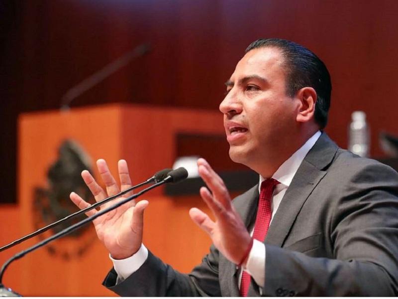 Legisladores de Morena eligen a Eduardo Ram&iacute;rez como presidente de la Mesa Directiva del Senado