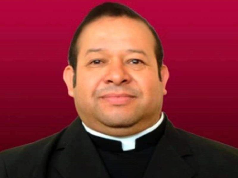 Da positivo a coronavirus el padre Gilberto, p&aacute;rroco de Nuestra Se&ntilde;ora del Perpetuo Socorro en M&uacute;zquiz